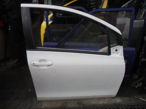 Πόρτα Εμπρός Δεξιά για TOYOTA YARIS (2006 - 2009) (KL9) , (2009 - 2012) (XP90) *Ε* Πόρτα Εμπρός Δεξιά για TOYOTA YARIS (2006 - 2009) (KL9) , (2009 - 2012) (XP90) *Ε*