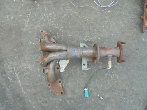 Πολλαπλή Εξαγωγής για FORD MONDEO (2003 - 2007) Mk3b 1800cc *Γ* Πολλαπλή Εξαγωγής για FORD MONDEO (2003 - 2007) Mk3b 1800cc *Γ*