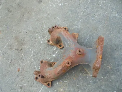 Πολλαπλή Εξαγωγής UK04040 για NISSAN PRIMERA (1996 - 1999) (P11) 1600 GA16DE petrol 99 Πολλαπλή Εξαγωγής UK04040 για NISSAN PRIMERA (1996 - 1999) (P11) 1600 GA16DE petrol 99