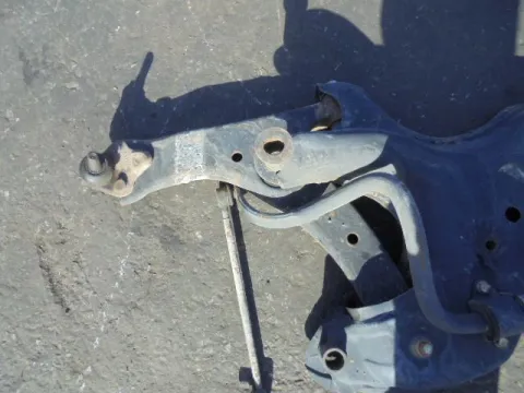 Ψαλίδι Εμπρός Αριστερό για TOYOTA COROLLA (2002 - 2004) (E120) *ΔΒ* Ψαλίδι Εμπρός Αριστερό για TOYOTA COROLLA (2002 - 2004) (E120) *ΔΒ*