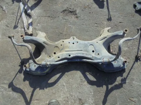 Γέφυρα Εμπρός Οριζόντια για TOYOTA COROLLA (2002 - 2004) (E120) *ΔΒ* ΠΑΛΕΤΑ 15 *192189* Γέφυρα Εμπρός Οριζόντια για TOYOTA COROLLA (2002 - 2004) (E120) *ΔΒ* ΠΑΛΕΤΑ 15 *192189*