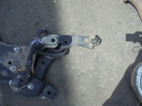 Ψαλίδι Εμπρός Δεξί για TOYOTA COROLLA (2004 - 2007) (E120) *ΔΒ* ΠΑΛΕΤΑ 13 *192187* Ψαλίδι Εμπρός Δεξί για TOYOTA COROLLA (2004 - 2007) (E120) *ΔΒ* ΠΑΛΕΤΑ 13 *192187*