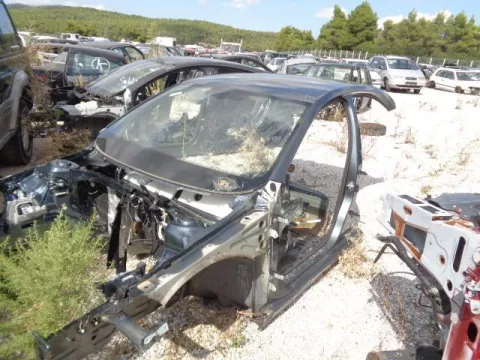 Τροπέτο Αμάξι Κουφάρι Χωρίς Πίσω Άξονα για SKODA OCTAVIA (2014 - 2017) Hatchback - 5dr *ΔΒ* -  Τροπέτο Αμάξι Κουφάρι Χωρίς Πίσω Άξονα για SKODA OCTAVIA (2014 - 2017) Hatchback - 5dr *ΔΒ* -