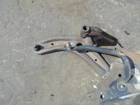 Ψαλίδι Εμπρός Αριστερό για FORD FIESTA (2008 - 2012) Mk6 (JA8) *ΔΒ* ΠΑΛΕΤΑ 9 *191913* Ψαλίδι Εμπρός Αριστερό για FORD FIESTA (2008 - 2012) Mk6 (JA8) *ΔΒ* ΠΑΛΕΤΑ 9 *191913*