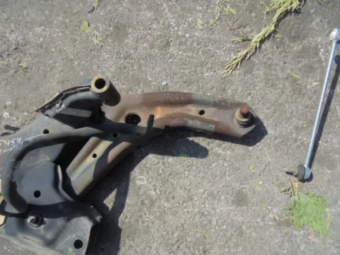 Ψαλίδι Εμπρός Δεξί για FORD FIESTA (2008 - 2012) Mk6 (JA8) *ΔΒ* ΠΑΛΕΤΑ 9 *191913* Ψαλίδι Εμπρός Δεξί για FORD FIESTA (2008 - 2012) Mk6 (JA8) *ΔΒ* ΠΑΛΕΤΑ 9 *191913*