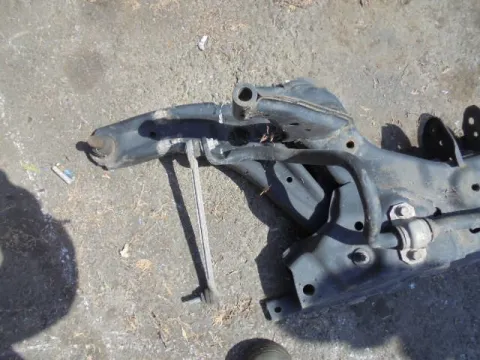 Ψαλίδι Εμπρός Αριστερό για FORD FIESTA (2008 - 2012) Mk6 (JA8) *ΔΒ* ΠΑΛΕΤΑ 9 *191913* Ψαλίδι Εμπρός Αριστερό για FORD FIESTA (2008 - 2012) Mk6 (JA8) *ΔΒ* ΠΑΛΕΤΑ 9 *191913*