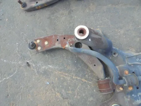 Ψαλίδι Εμπρός Αριστερό για FORD FOCUS (2008 - 2010) Mk2b (DA3 - C307) *ΔΒ* ΠΑΛΕΤΑ 10 *191914* Ψαλίδι Εμπρός Αριστερό για FORD FOCUS (2008 - 2010) Mk2b (DA3 - C307) *ΔΒ* ΠΑΛΕΤΑ 10 *191914*