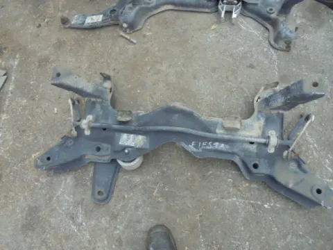 Γέφυρα Εμπρός Οριζόντια για FORD FIESTA (1996 - 1999) Mk4a *ΔΒ* ΠΑΛΕΤΑ 29 *192594* Γέφυρα Εμπρός Οριζόντια για FORD FIESTA (1996 - 1999) Mk4a *ΔΒ* ΠΑΛΕΤΑ 29 *192594*