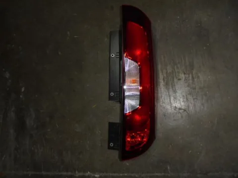 Φανάρι Πίσω Δεξί για FIAT DOBLO (2015 - ) (Δίφυλλες Πόρτες) Φανάρι Πίσω Δεξί για FIAT DOBLO (2015 - ) (Δίφυλλες Πόρτες)