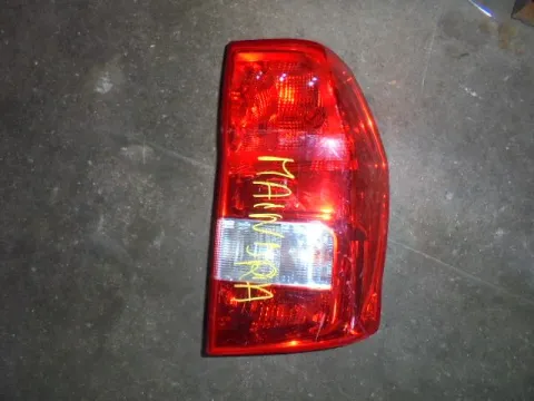 Φανάρι Πίσω Δεξί για MAHINDRA TUV300 (2015 - )