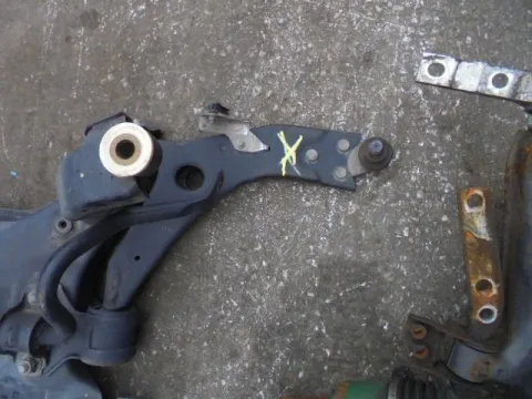 Ψαλίδι Εμπρός Δεξί για FORD FOCUS (2014 - ) *ΔΒ* ΠΑΛΕΤΑ 70 *193855* Ψαλίδι Εμπρός Δεξί για FORD FOCUS (2014 - ) *ΔΒ* ΠΑΛΕΤΑ 70 *193855*