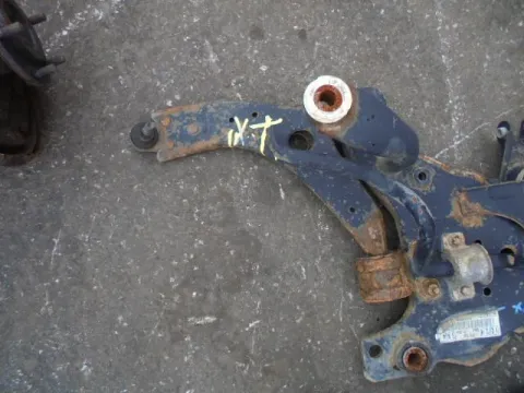 Ψαλίδι Εμπρός Αριστερό για FORD FOCUS (2004 - 2008) Mk2a (DA3 - C307) *ΔΒ* ΠΑΛΕΤΑ 70 *193855* Ψαλίδι Εμπρός Αριστερό για FORD FOCUS (2004 - 2008) Mk2a (DA3 - C307) *ΔΒ* ΠΑΛΕΤΑ 70 *193855*