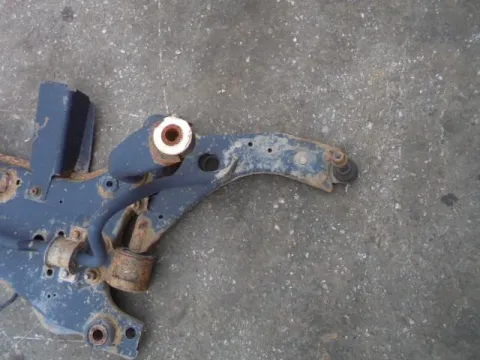 Ψαλίδι Εμπρός Δεξί για FORD FOCUS (2004 - 2008) Mk2a (DA3 - C307) *ΔΒ* ΠΑΛΕΤΑ 70 *193855* Ψαλίδι Εμπρός Δεξί για FORD FOCUS (2004 - 2008) Mk2a (DA3 - C307) *ΔΒ* ΠΑΛΕΤΑ 70 *193855*