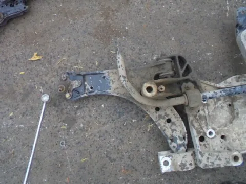 Ψαλίδι Εμπρός Αριστερό για VW GOLF (2004 - 2008) Mk5 (1K1) *ΔΒ* ΠΑΛΕΤΑ 21 *192222*