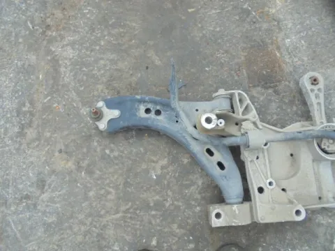 Ψαλίδι Εμπρός Αριστερό για VW GOLF (2009 - 2013) Mk6 (5K1)  *ΔΒ* ΠΑΛΕΤΑ 24 *192225* Ψαλίδι Εμπρός Αριστερό για VW GOLF (2009 - 2013) Mk6 (5K1)  *ΔΒ* ΠΑΛΕΤΑ 24 *192225*