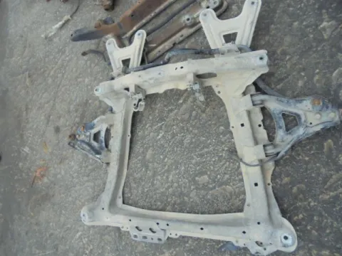 Γέφυρα Εμπρός Πλαίσιο για RENAULT KANGOO (1998 - 2003) (KC) *ΔΒ* ΠΑΛΕΤΑ 22 *192223* Γέφυρα Εμπρός Πλαίσιο για RENAULT KANGOO (1998 - 2003) (KC) *ΔΒ* ΠΑΛΕΤΑ 22 *192223*