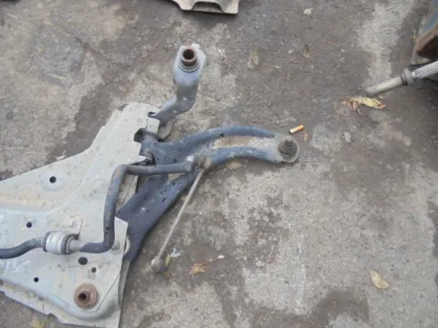 Ψαλίδι Εμπρός Δεξί για RENAULT CLIO (2009 - 2013) *ΔΒ* ΠΑΛΕΤΑ 22 *192223* Ψαλίδι Εμπρός Δεξί για RENAULT CLIO (2009 - 2013) *ΔΒ* ΠΑΛΕΤΑ 22 *192223*