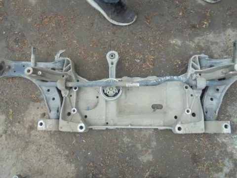 Γέφυρα Εμπρός Οριζόντια για SKODA OCTAVIA (2004 - 2008) 5 (1Z3-5) *ΔΒ* ΠΑΛΕΤΑ 27 *192592* Γέφυρα Εμπρός Οριζόντια για SKODA OCTAVIA (2004 - 2008) 5 (1Z3-5) *ΔΒ* ΠΑΛΕΤΑ 27 *192592*