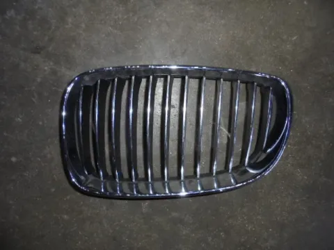 Μάσκα Εμπρός Αριστερή για BMW 1 Series (2004 - 2007) (E87) Μάσκα Εμπρός Αριστερή για BMW 1 Series (2004 - 2007) (E87)