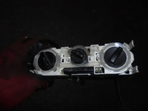Χειριστήρια Καλοριφέρ 6Q0819445 για VW POLO (2002 - 2005) (9N) Χειριστήρια Καλοριφέρ 6Q0819445 για VW POLO (2002 - 2005) (9N)