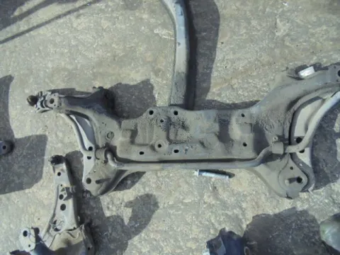 Γέφυρα Εμπρός Οριζόντια για TOYOTA AVENSIS (1997 - 2000) (T220) DIESEL *ΔΒ* Γέφυρα Εμπρός Οριζόντια για TOYOTA AVENSIS (1997 - 2000) (T220) DIESEL *ΔΒ*