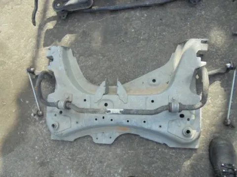 Γέφυρα Εμπρός Οριζόντια για RENAULT CLIO (2009 - 2013) *ΔΒ* ΠΑΛΕΤΑ 40 *192846* Γέφυρα Εμπρός Οριζόντια για RENAULT CLIO (2009 - 2013) *ΔΒ* ΠΑΛΕΤΑ 40 *192846*