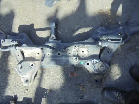Γέφυρα Εμπρός Οριζόντια για HYUNDAI i20 (2012 - 2015) ( ) *ΔΒ* ΠΑΛΕΤΑ 28 *192593* Γέφυρα Εμπρός Οριζόντια για HYUNDAI i20 (2012 - 2015) ( ) *ΔΒ* ΠΑΛΕΤΑ 28 *192593*