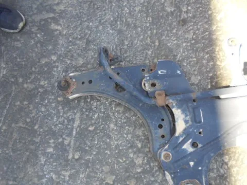 Ψαλίδι Εμπρός Αριστερό για VW GOLF (1998 - 2004) Mk4 (1J1) *ΔΒ* ΠΑΛΕΤΑ 30 *192595* Ψαλίδι Εμπρός Αριστερό για VW GOLF (1998 - 2004) Mk4 (1J1) *ΔΒ* ΠΑΛΕΤΑ 30 *192595*