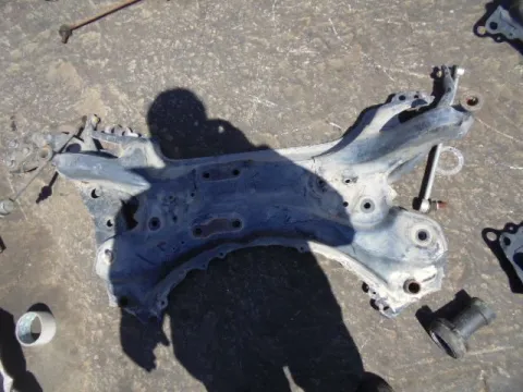 Γέφυρα Εμπρός Οριζόντια για TOYOTA RAV-4 (2009 - 2011) (XA30) *ΔΒ* ΠΑΛΕΤΑ 42 *193411* Γέφυρα Εμπρός Οριζόντια για TOYOTA RAV-4 (2009 - 2011) (XA30) *ΔΒ* ΠΑΛΕΤΑ 42 *193411*