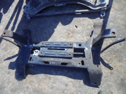 Γέφυρα Εμπρός Οριζόντια για CHRYSLER PT CRUISER (2000 - 2005) (PT) *ΔΒ* ΠΑΛΕΤΑ 244 *221813* Γέφυρα Εμπρός Οριζόντια για CHRYSLER PT CRUISER (2000 - 2005) (PT) *ΔΒ* ΠΑΛΕΤΑ 244 *221813*
