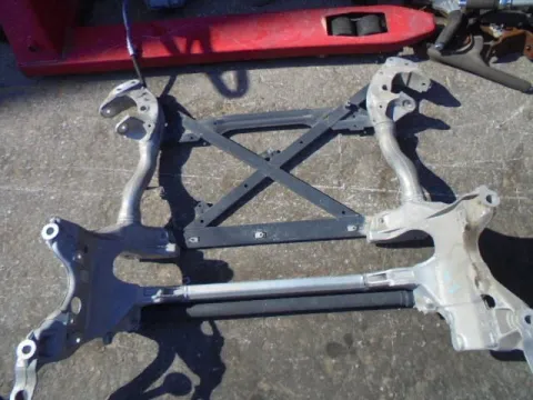 Γέφυρα Εμπρός Οριζόντια για AUDI A4 (2008 - 2011) (8K) , Q5 (2008 - 2013) (8R) *ΔΒ* ΠΑΛΕΤΑ 49 *193418* Γέφυρα Εμπρός Οριζόντια για AUDI A4 (2008 - 2011) (8K) , Q5 (2008 - 2013) (8R) *ΔΒ* ΠΑΛΕΤΑ 49 *193418*