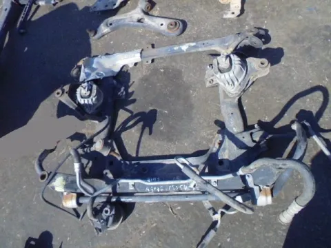 Γέφυρα Εμπρός Πλαίσιο για BMW 3 Series (2008 - 2012) (E90-1-2-3 F-L) *ΔΒ* ΠΑΛΕΤΑ 247 *221831* Γέφυρα Εμπρός Πλαίσιο για BMW 3 Series (2008 - 2012) (E90-1-2-3 F-L) *ΔΒ* ΠΑΛΕΤΑ 247 *221831*