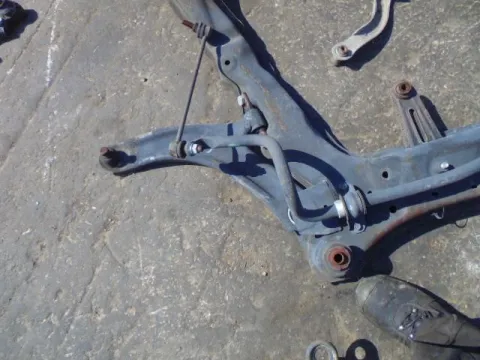 Ψαλίδι Εμπρός Αριστερό για NISSAN QASHQAI (2007 - 2010) (J10) (JJ10)