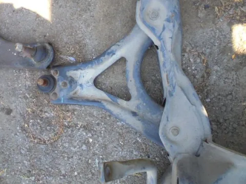 Ψαλίδι Εμπρός Αριστερό για FORD MONDEO (1996 - 2000) Mk2 *ΔΒ* ΠΑΛΕΤΑ 37 *192843* Ψαλίδι Εμπρός Αριστερό για FORD MONDEO (1996 - 2000) Mk2 *ΔΒ* ΠΑΛΕΤΑ 37 *192843*