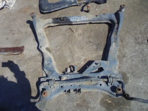 Γέφυρα Εμπρός Πλαίσιο για NISSAN QASHQAI (2007 - 2010) (J10) (JJ10) *ΔΒ* ΠΑΛΕΤΑ 38 *192844* Γέφυρα Εμπρός Πλαίσιο για NISSAN QASHQAI (2007 - 2010) (J10) (JJ10) *ΔΒ* ΠΑΛΕΤΑ 38 *192844*