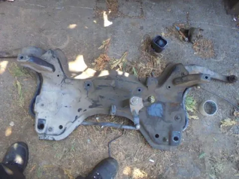 Γέφυρα Εμπρός Οριζόντια για PEUGEOT 206 (1998 - 2002) (2A) (2C) (T3E) *ΔΒ* ΠΑΛΕΤΑ 48 *193417* Γέφυρα Εμπρός Οριζόντια για PEUGEOT 206 (1998 - 2002) (2A) (2C) (T3E) *ΔΒ* ΠΑΛΕΤΑ 48 *193417*