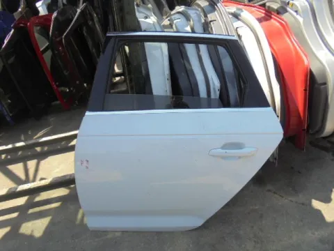 Πόρτα Πίσω Αριστερή για AUDI A4 (2016 - ) () S-Wagon - 5dr *Ε*