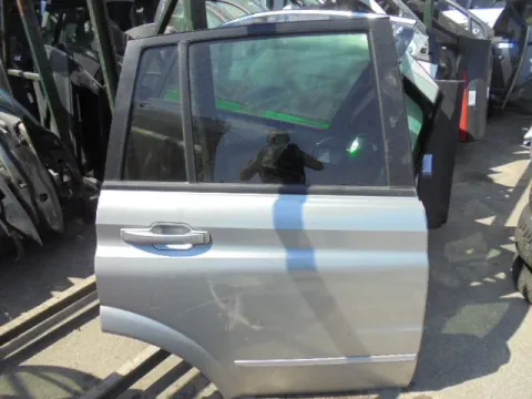 Πόρτα Πίσω Δεξιά για SSANGYONG KYRON (2005 - 2007) *Γ* Πόρτα Πίσω Δεξιά για SSANGYONG KYRON (2005 - 2007) *Γ*