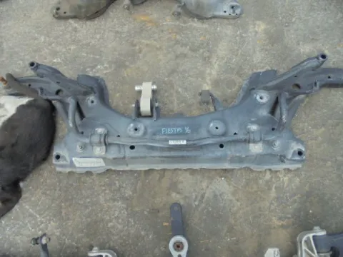 Γέφυρα Εμπρός Οριζόντια για FORD FIESTA (2012 - 2017) Mk7 *ΔΒ* ΠΑΛΕΤΑ 45 *193414* Γέφυρα Εμπρός Οριζόντια για FORD FIESTA (2012 - 2017) Mk7 *ΔΒ* ΠΑΛΕΤΑ 45 *193414*