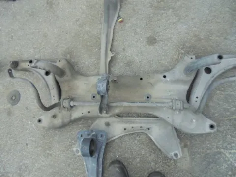 Γέφυρα Εμπρός Οριζόντια για MITSUBISHI LANCER (2008 - ) (CX-CY) *ΔΒ* Γέφυρα Εμπρός Οριζόντια για MITSUBISHI LANCER (2008 - ) (CX-CY) *ΔΒ*