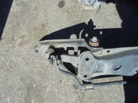 Ψαλίδι Εμπρός Αριστερό για SMART FORTWO (1999 - 2001) (CITY-COUPE) (S1) *ΔΒ* Ψαλίδι Εμπρός Αριστερό για SMART FORTWO (1999 - 2001) (CITY-COUPE) (S1) *ΔΒ*