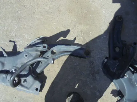 Ψαλίδι Εμπρός Δεξί για FORD FIESTA (2012 - 2017) Mk7 *ΔΒ* ΠΑΛΕΤΑ 57 *193427* Ψαλίδι Εμπρός Δεξί για FORD FIESTA (2012 - 2017) Mk7 *ΔΒ* ΠΑΛΕΤΑ 57 *193427*