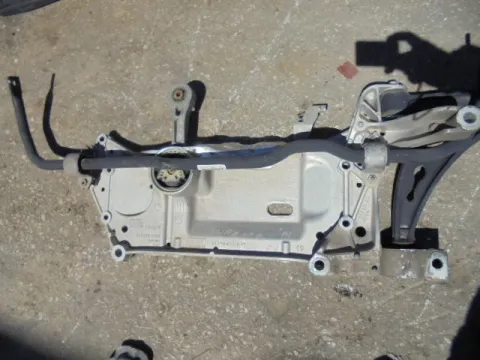 Γέφυρα Εμπρός Οριζόντια για VW SCIROCCO (2008 - 2014) (137) *ΔΒ* Γέφυρα Εμπρός Οριζόντια για VW SCIROCCO (2008 - 2014) (137) *ΔΒ*