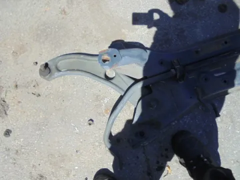 Ψαλίδι Εμπρός Αριστερό για TOYOTA YARIS (2006 - 2009) (KL9) *ΔΒ* ΠΑΛΕΤΑ 58 *193428*