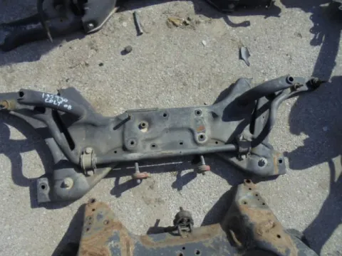 Γέφυρα Εμπρός Οριζόντια για MITSUBISHI COLT (2005 - 2008 ) (CZ) 1300 4A90 petrol 95 , 1300 (4A90) Petrol 95 *ΔΒ* ΠΑΛΕΤΑ 96 *195472* Γέφυρα Εμπρός Οριζόντια για MITSUBISHI COLT (2005 - 2008 ) (CZ) 1300 4A90 petrol 95 , 1300 (4A90) Petrol 95 *ΔΒ* ΠΑΛΕΤΑ 96 *195472*