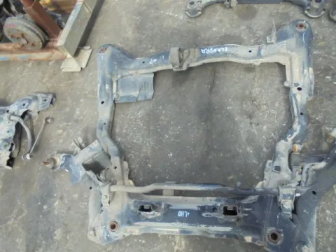 Γέφυρα Εμπρός Πλαίσιο για HYUNDAI ELANTRA (2000 - 2004) (XD) *ΔΒ* ΠΑΛΕΤΑ 61 *193846* Γέφυρα Εμπρός Πλαίσιο για HYUNDAI ELANTRA (2000 - 2004) (XD) *ΔΒ* ΠΑΛΕΤΑ 61 *193846*