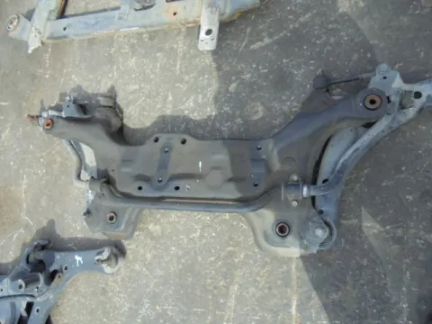 Γέφυρα Εμπρός Οριζόντια για TOYOTA AVENSIS (1997 - 2000) (T220) *ΔΒ* ΠΑΛΕΤΑ 62 *193847* Γέφυρα Εμπρός Οριζόντια για TOYOTA AVENSIS (1997 - 2000) (T220) *ΔΒ* ΠΑΛΕΤΑ 62 *193847*