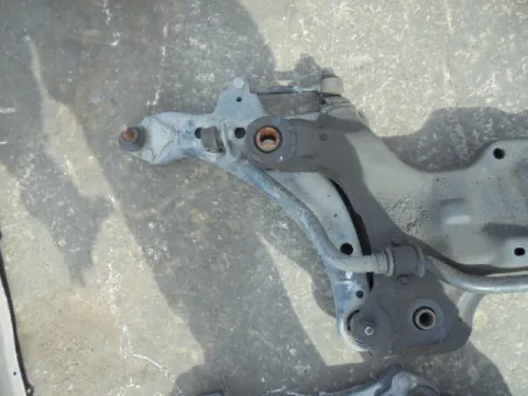 Ψαλίδι Εμπρός Αριστερό για TOYOTA AVENSIS (1997 - 2000) (T220) *ΔΒ* ΠΑΛΕΤΑ 62 *193847* Ψαλίδι Εμπρός Αριστερό για TOYOTA AVENSIS (1997 - 2000) (T220) *ΔΒ* ΠΑΛΕΤΑ 62 *193847*