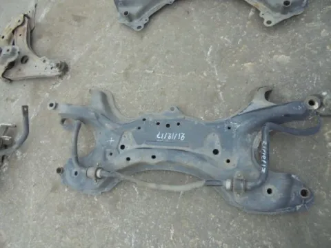 Γέφυρα Εμπρός Οριζόντια για TOYOTA COROLLA (2002 - 2004) (E120) *ΔΒ* Γέφυρα Εμπρός Οριζόντια για TOYOTA COROLLA (2002 - 2004) (E120) *ΔΒ*