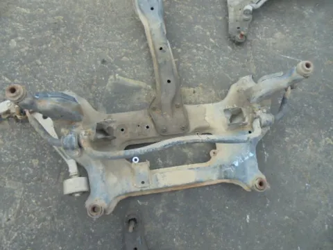 Γέφυρα Εμπρός Οριζόντια για NISSAN X-TRAIL (2001 - 2003) (T30) *ΔΒ* ΠΑΛΕΤΑ 65 *193850* Γέφυρα Εμπρός Οριζόντια για NISSAN X-TRAIL (2001 - 2003) (T30) *ΔΒ* ΠΑΛΕΤΑ 65 *193850*
